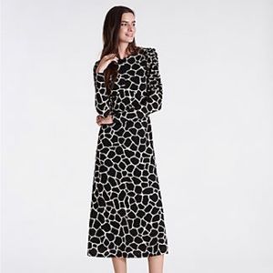 Ann Taylor Ruched Shoulder MIDI Dress